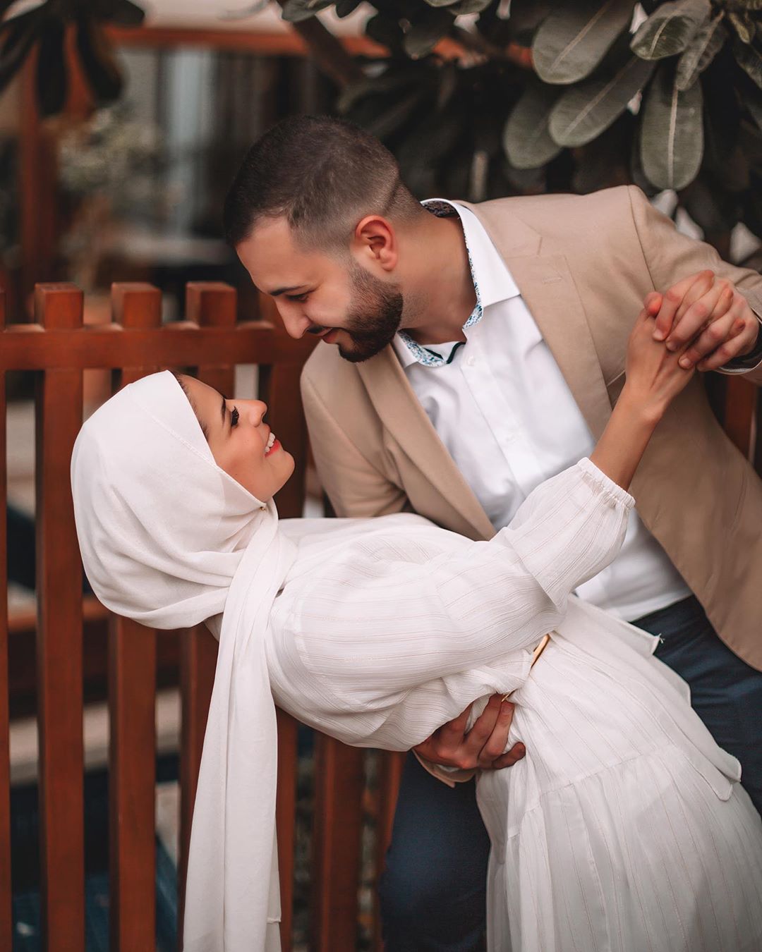 Preserve Your Family's Love Story with the Best Family Photographer in Dubai - Book Your Session Today!
