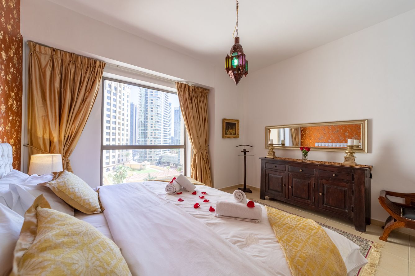 Luxury Apartment in Dubai Marina. Real Estate Photography. Book Property Photographer | Dubai Content Production