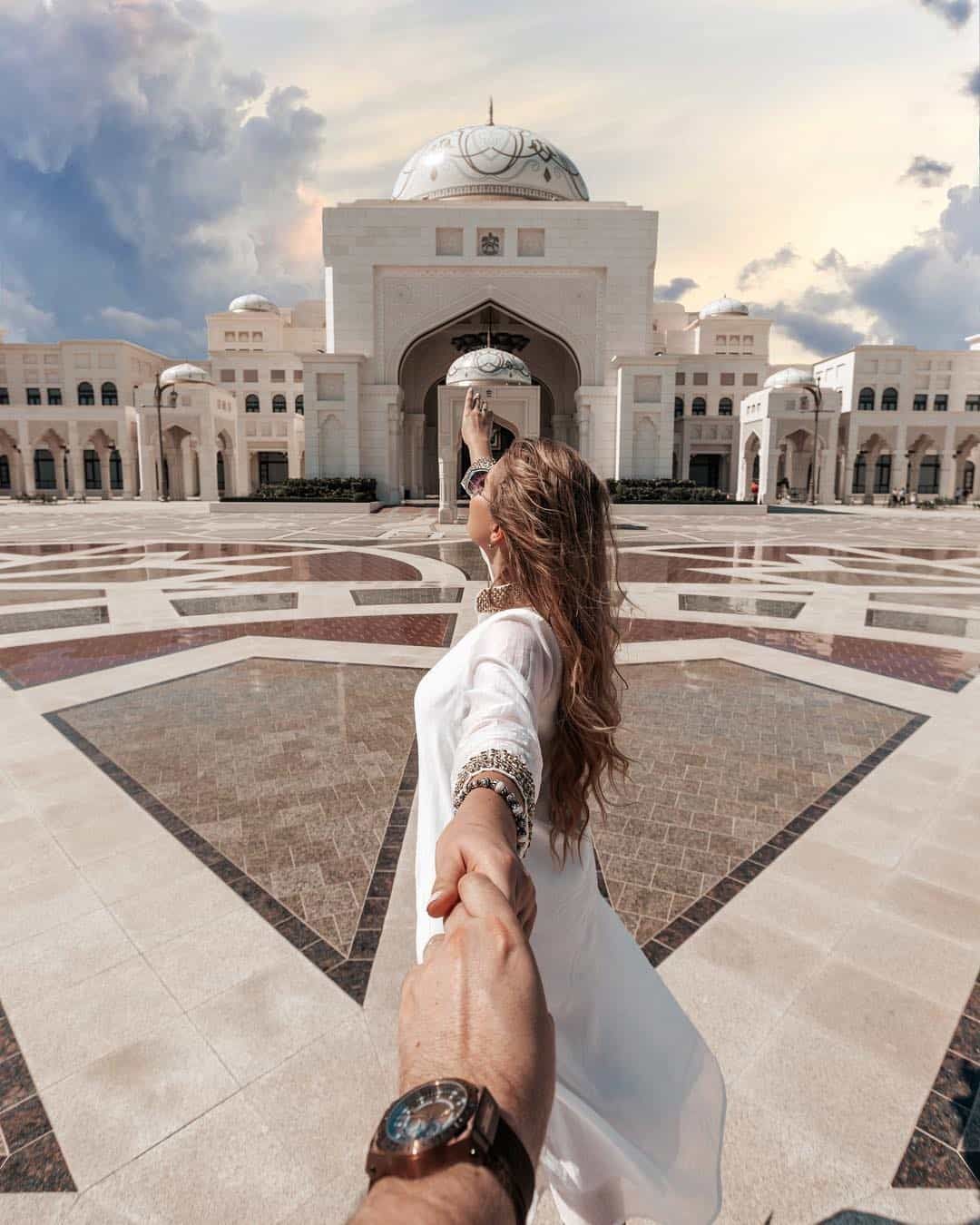 Professional Top Photographer Near Me in Dubai & Abu Dhabi. High-Quality Photography in UAE | Kuckoo.Art